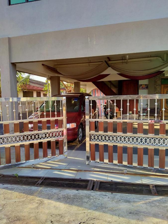 Penginapan Mycj - Roomstay Kuala Terengganu Exterior foto
